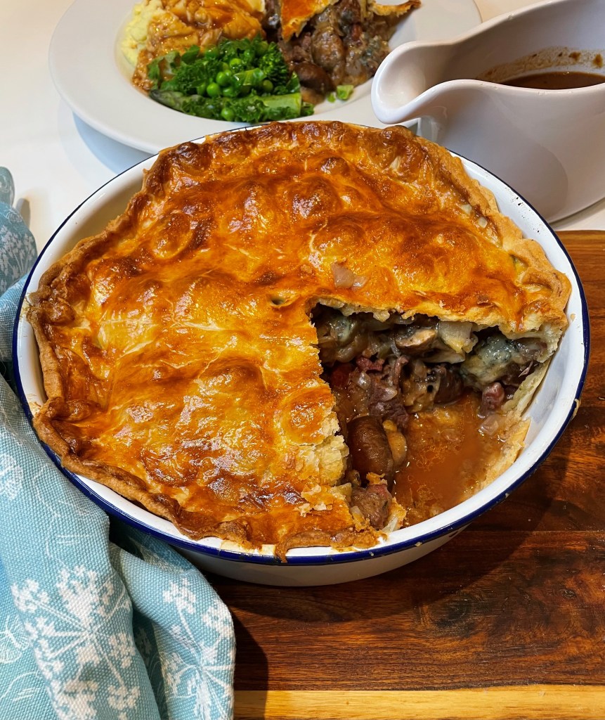 Steak, Mushroom & Stilton Pie Best Recipes UK