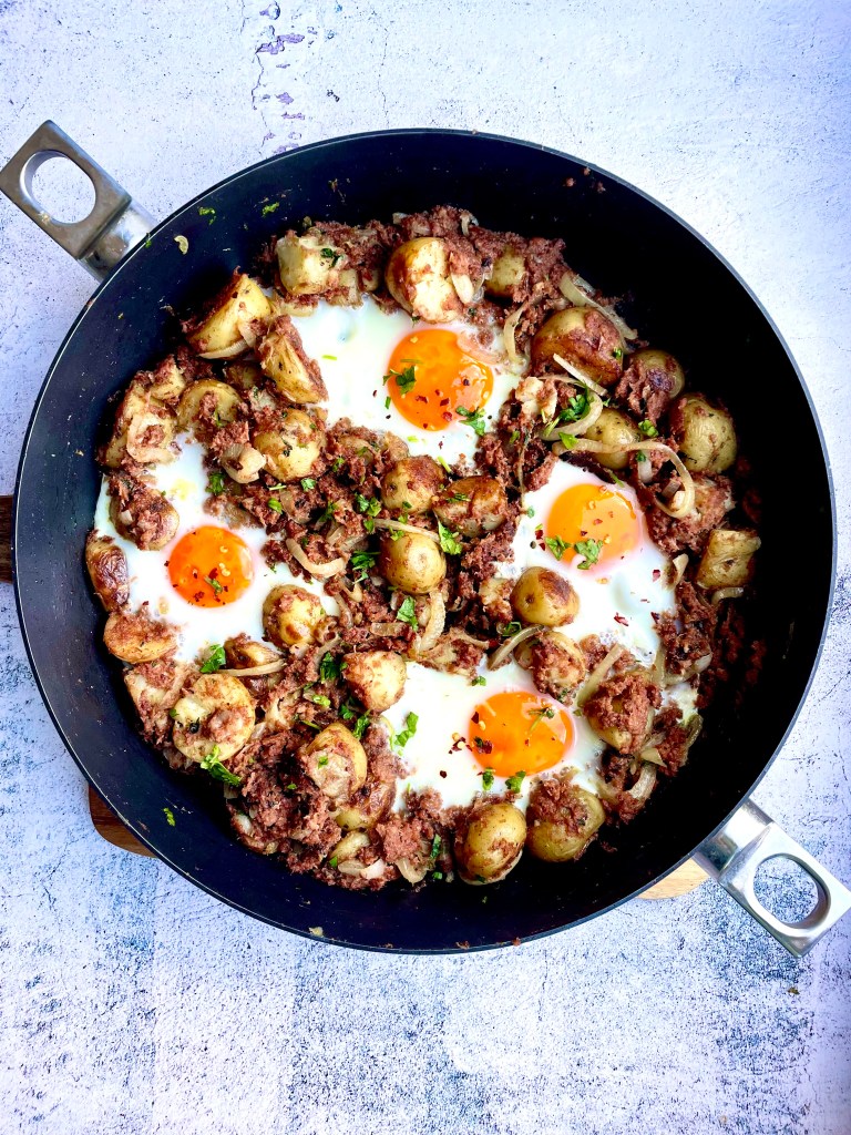 Corned Beef Hash with Fried Eggs Best Recipes UK